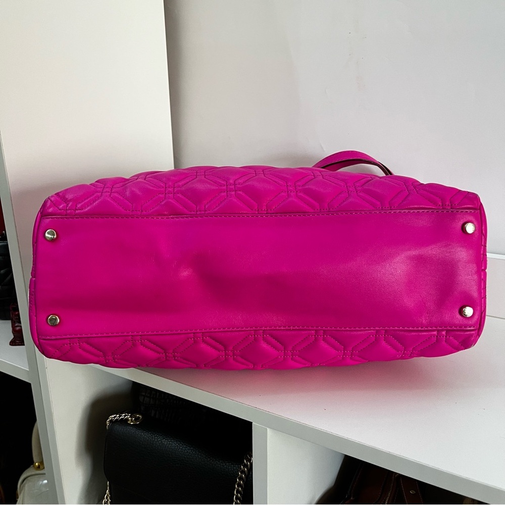 KATE SPADE Hot Pink Maryanne Quilted Leather Turnlock Chain Tote Shoulder Bag - Picture 5 of 11